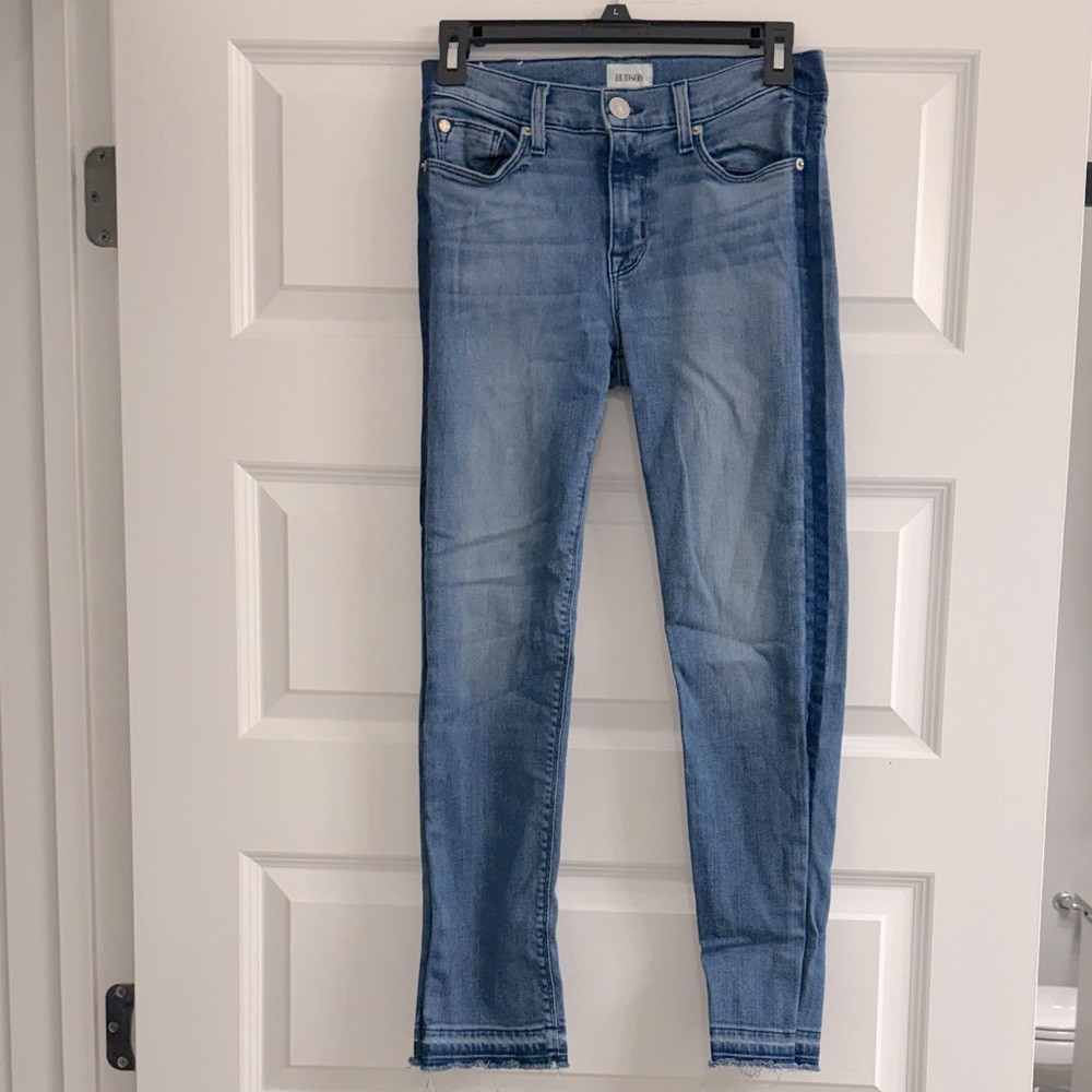 Hudson size 26 mid rise Tilda crop cigarette jeans